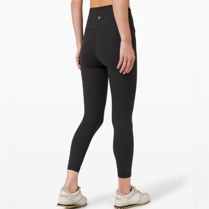 Lululemon Wunder Train High-Rise Tight